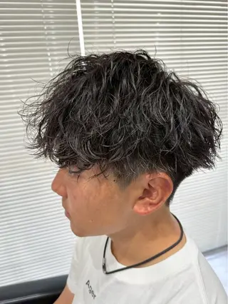 パーマ メンズ ⚡️大宮パーマ特化 美容師⚡️ 真裟斗のヘアスタイル