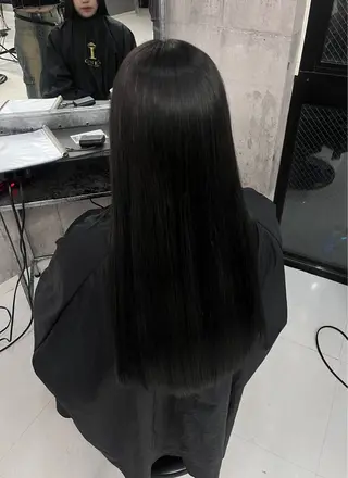 ロング カラー ハイトーン/ゆるふわ 🧚𖥔ׁTOMO♡のヘアスタイル