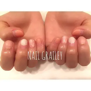 ネイル Grailey nail salonのネイルデザイン