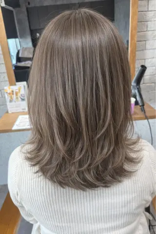 ミディアム 1%【横浜】 髪質改善&ケアカラーのヘアスタイル