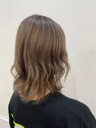 パーマ ゆめ ベージュカラーのヘアスタイル