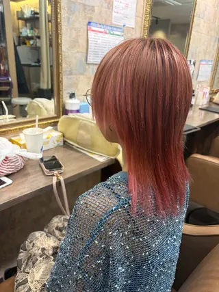 ミディアム 前田 みのりのヘアスタイル