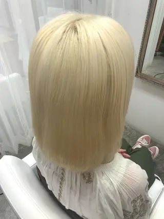 カラー acca 深見隼斗のヘアスタイル