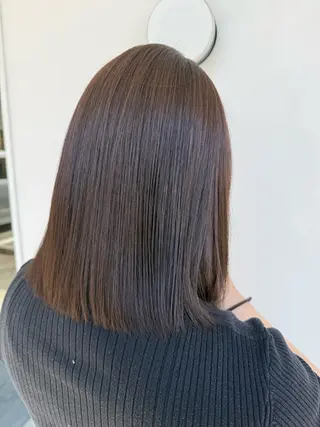 ミディアム 井手上 陽菜のヘアスタイル