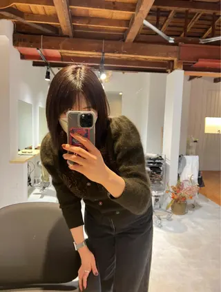 ミディアム カラー io濱川 遥のヘアスタイル