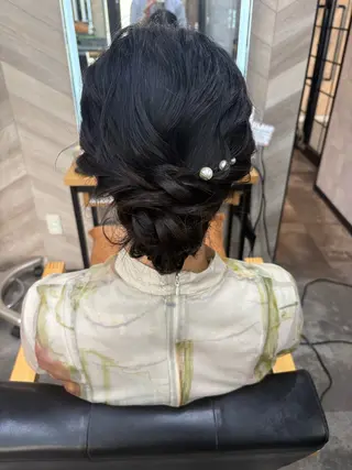 セミロング ヘアアレンジ SHANTi 飯塚 ヘアセット/髪質改善のヘアスタイル