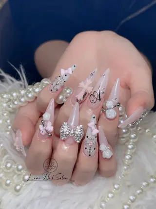 ネイル Lumi Shinokuboのネイルデザイン