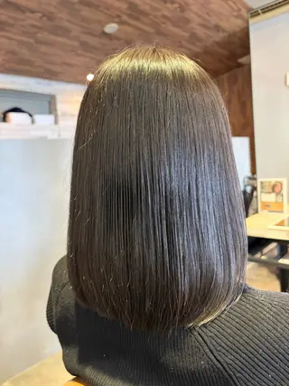 ミディアム カットモデル RURUのヘアスタイル
