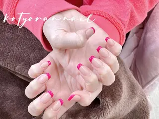 ネイル Mona【パラジェル ・長さ出し専門店】のネイルデザイン