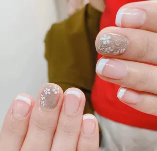 ネイル HandSnail 座間ネイルサロンのネイルデザイン