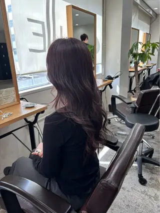 ロング カラー ハイトーン ブリーチ azu/中庄駅前店のヘアスタイル