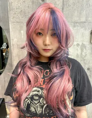 ロング 🌈【🎀ヘアデザイ ナー🎀】✨ノン✨のヘアスタイル