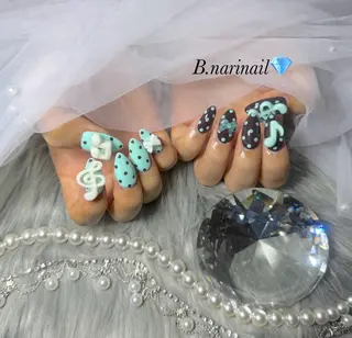 ネイル b.nari nailのネイルデザイン