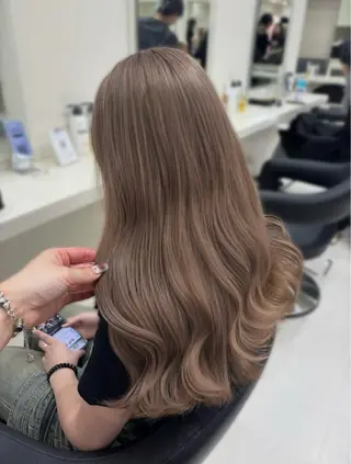 ロング カラー ヘアアレンジ 韓国レイヤー&ピンク 艶髪🩶maikoのヘアスタイル