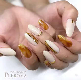 ネイル 【増毛エクステ】 Pleromaのヘアスタイル