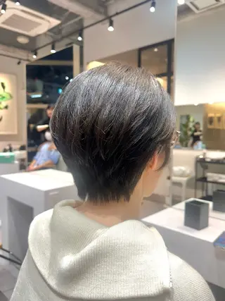 ショート ショートカット🧸 ごとうさなのヘアスタイル