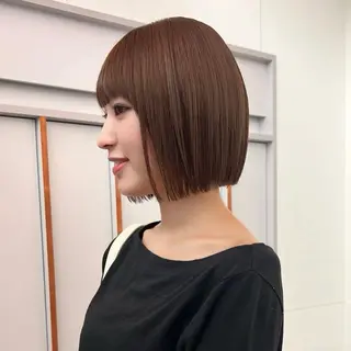 ショート 顔まわりカット/透け カラー/Memi🎀のヘアスタイル