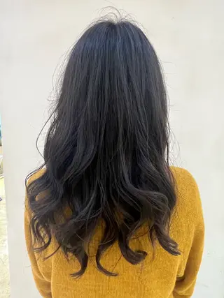 パーマ ケアブリーチカラー 樋口 莉奈のヘアスタイル