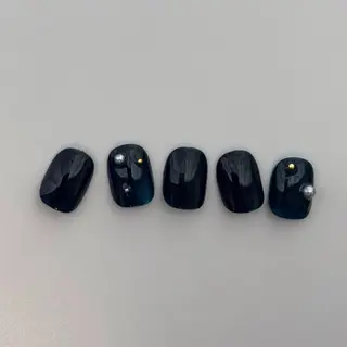 ネイル haruka🌒 femmeのネイルデザイン