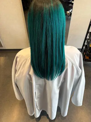 セミロング 髪質改善⚡️カラー 🍀武久 誠🍀のヘアスタイル