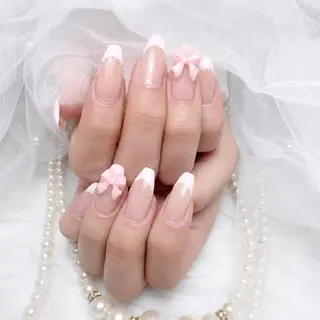 セミロング Conjunim MAMI🎀✨のネイルデザイン