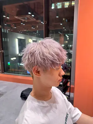 ショート カラー メンズ ✨ハイトーンカラー 💫ayumuのヘアスタイル