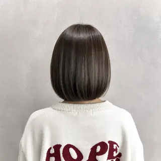 ショート カラー 🪽透明感🪽ブ リーチ特化✨Ainaのヘアスタイル