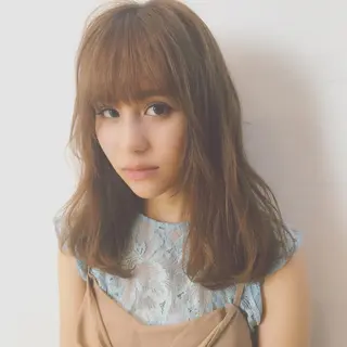 セミロング Bonheur umedaのヘアスタイル