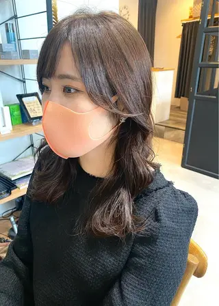 ミディアム カラー 似合う髪型見つけます AYAKAのヘアスタイル