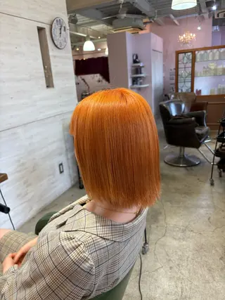 カラー aki .のヘアスタイル