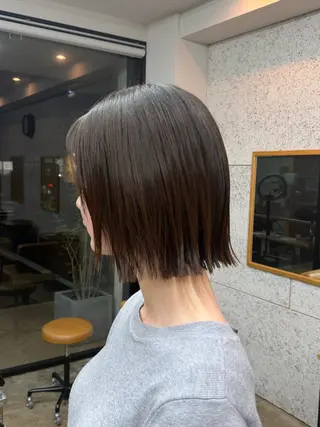 ショート SEE-SAW． MANAKAのヘアスタイル