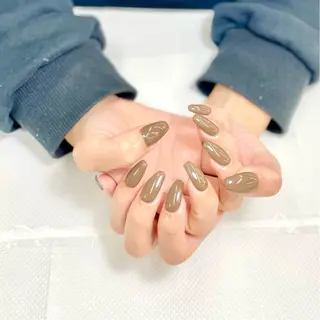 ネイル MAXKELLY正池 白フレンチ募集🕊️のネイルデザイン