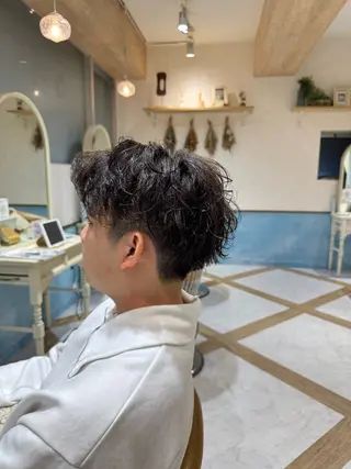 パーマ メンズ ハクヤ心斎橋 パーマ/縮毛矯正のヘアスタイル
