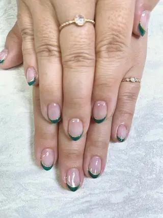 ネイル レイレア ネイルルームのネイルデザイン