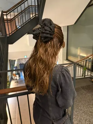 ロング ヘアアレンジ 小田部 愛のヘアスタイル