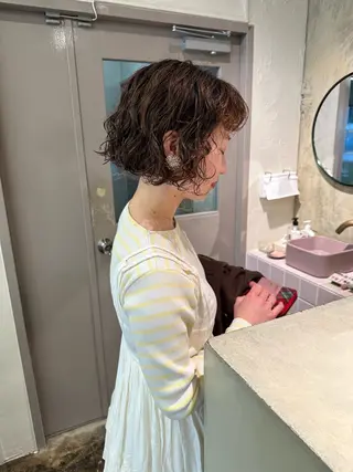 ショート パーマ yupi🐈⬛ レイヤー/パーマのヘアスタイル
