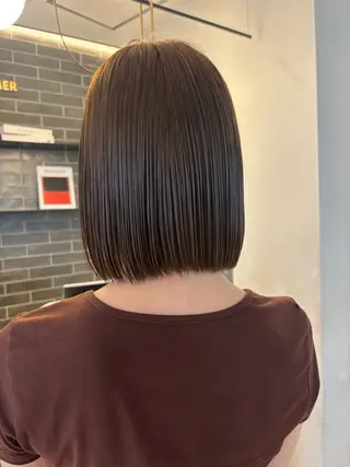 ミディアム 西田  美侑/ 前髪・顔周りカットのヘアスタイル