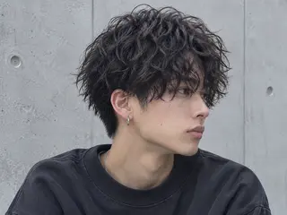 パーマ 🦕望月渉🦕 パーマ🌪️ブリーチのヘアスタイル