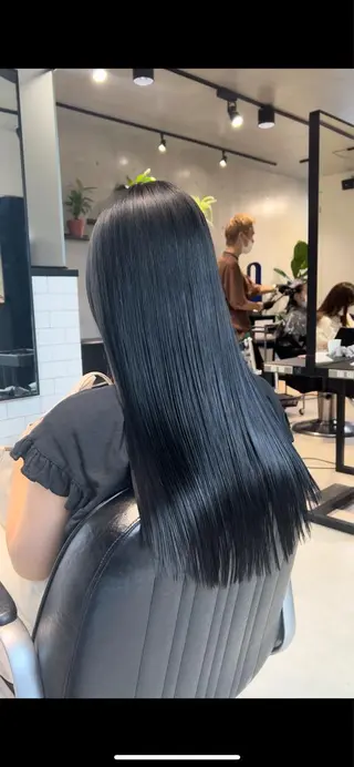 ロング カラー 赤みゼロ/透明感 カラー🌿KANTAのヘアスタイル