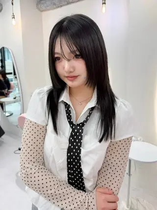 セミロング カラー ヘアアレンジ 縮毛矯正🤍 盛れるボブ/ひかりのヘアスタイル