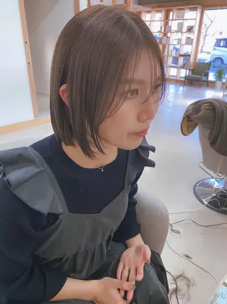 ショート カラー 淡いまろみカラー🏹 beige🤎遥海のヘアスタイル
