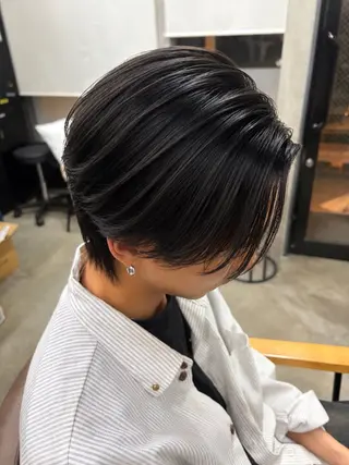ショート パーマ AiM エイム　韓国レイヤーのヘアスタイル