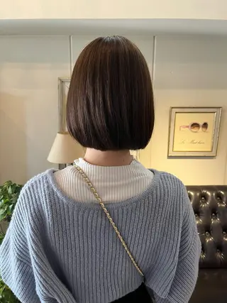 カラー イイダ ヒナのヘアスタイル