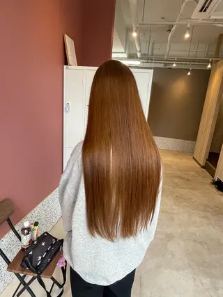 ロング ✨透明感カラー✨ 🌈艶カラー🌈のヘアスタイル