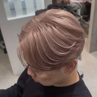 カラー メンズ アクティブショート／ メンズブリーチカラーのヘアスタイル
