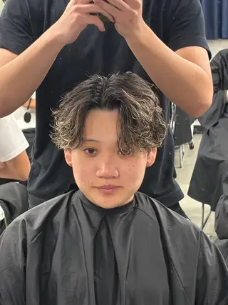 パーマ メンズ 【横浜1似合わせ 職人】昇陽のヘアスタイル