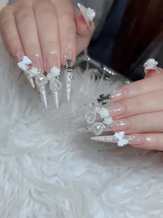 ネイル Lumi Shinokuboのネイルデザイン