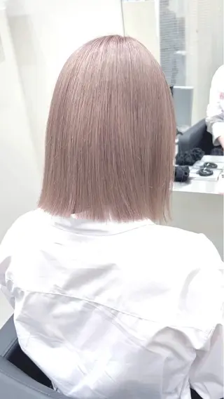 カラー 河合 愛実のヘアスタイル