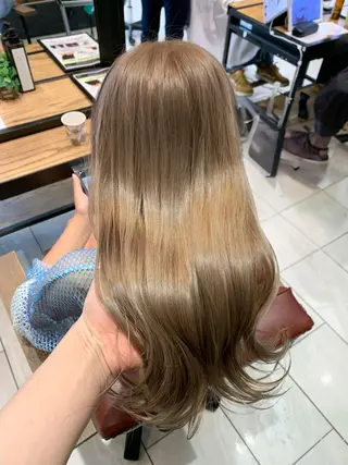 セミロング カラー 原田 英希のヘアスタイル
