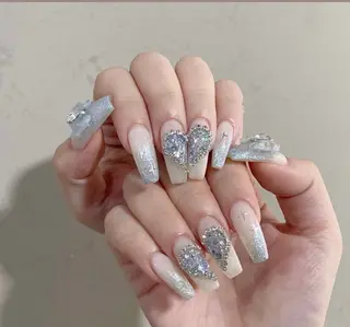 ネイル MoonHi Nail 朝霞台のネイルデザイン